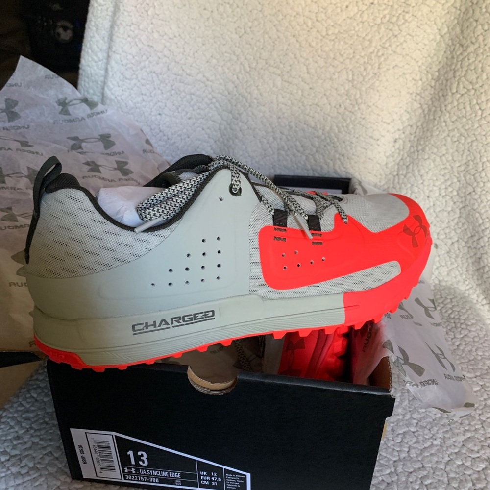 Under Armour Syncline Edge
